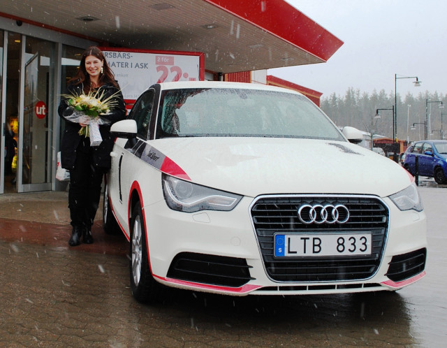 Sabina Fager - glad vinnare av en ny Audi A1
